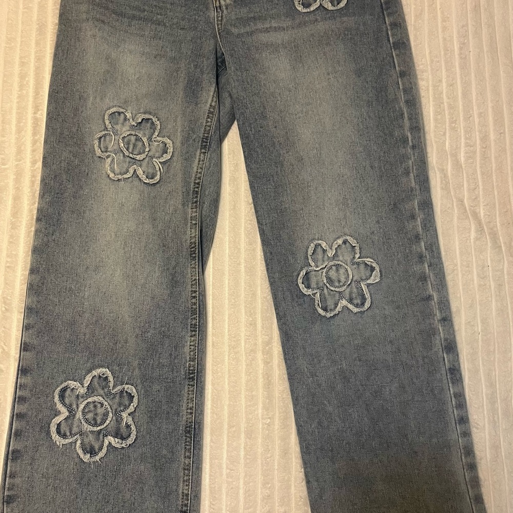 Floral Embroidered Women's Jeans